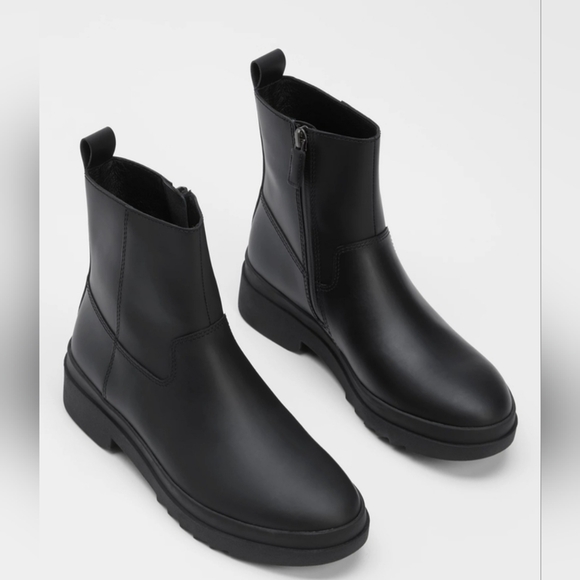 EILEEN FISHER Floyd Waterproof Leather Bootie Woman's Size 9 Boots Black NWT Zip